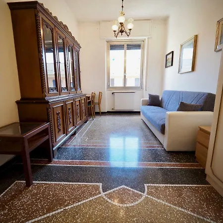 Casa San Martino Con Vista, Balcone E Ascensore Lägenhet Genua